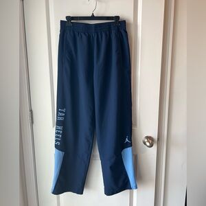 Vintage Y2K UNC Tar Heels Jordan Nike Elite warm up pants. Small